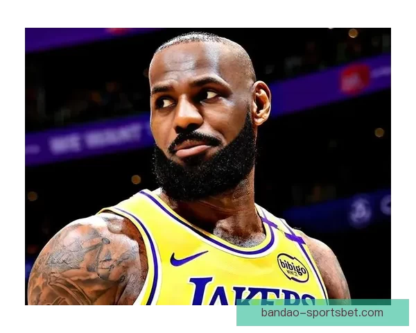 詹姆斯创两大历史纪录 亚历山大成为近40年首人突破新高度